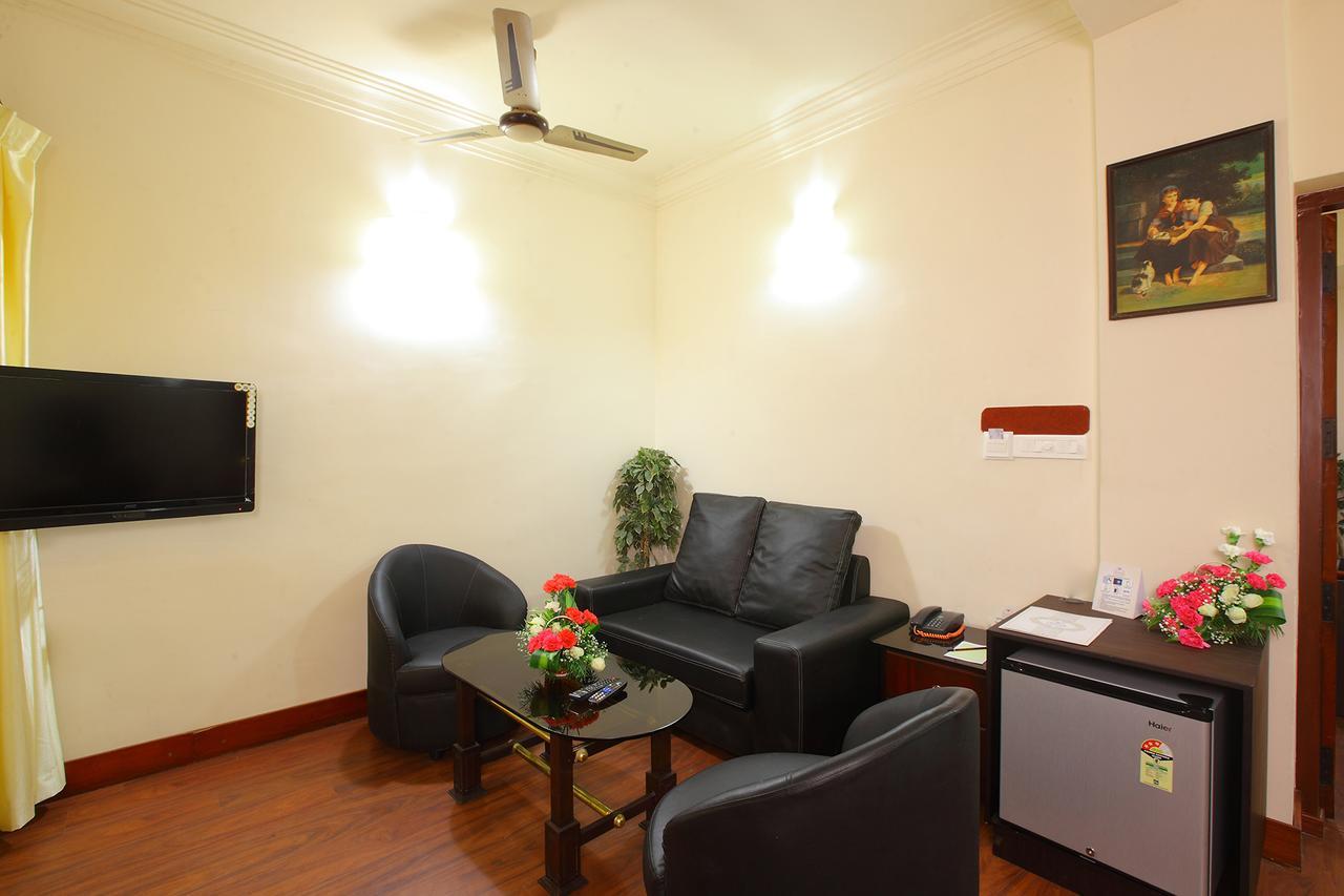 Trichur Towers Thrissur Εξωτερικό φωτογραφία