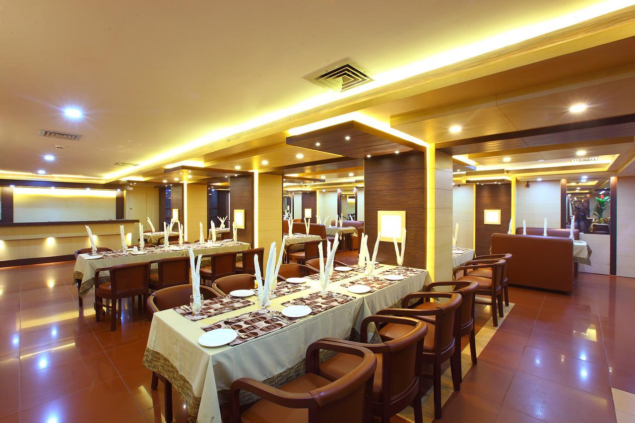 Trichur Towers Thrissur Εξωτερικό φωτογραφία